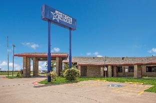 Americas Best Value Inn Lockhart