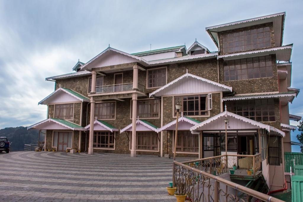 Anutri Hill Resort