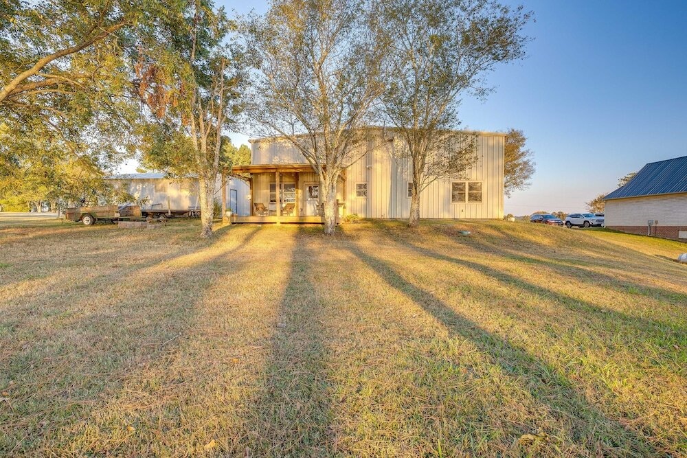 Charming Weiss Lake Apartment W/ Boat Slip!