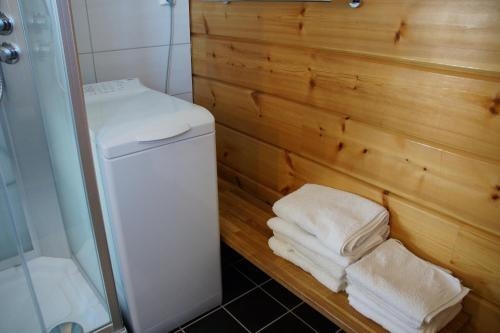 Aaroybukt Guesthouse