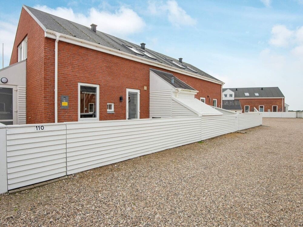 5 Person Holiday Home In Romo