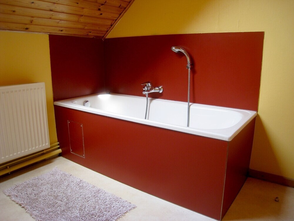 Beautiful Farmhouse In Longchamps With Garden