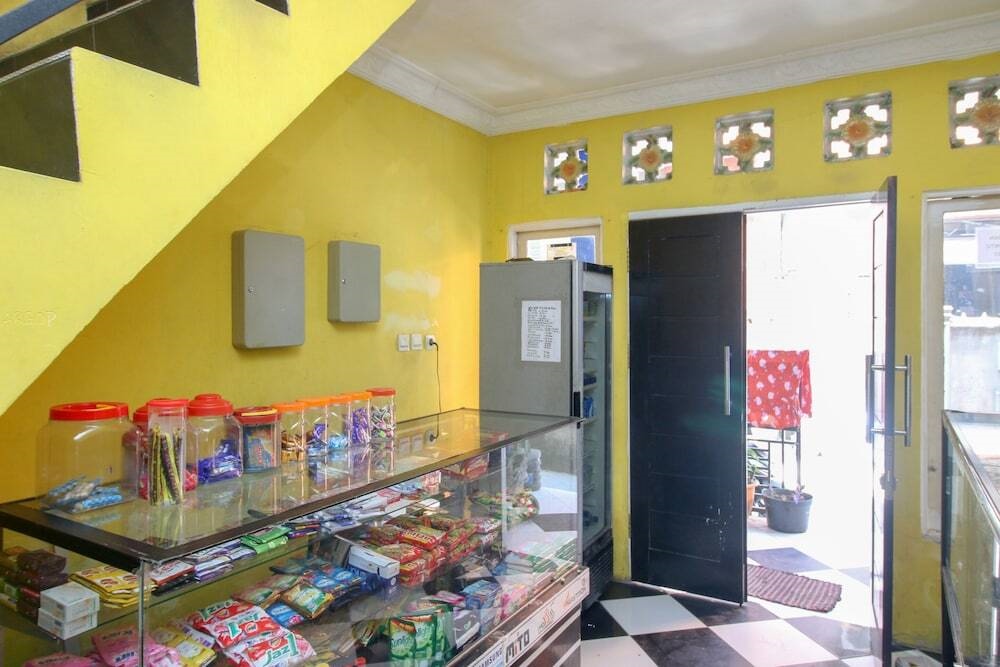 Airy Eco Silale Hative Ambon