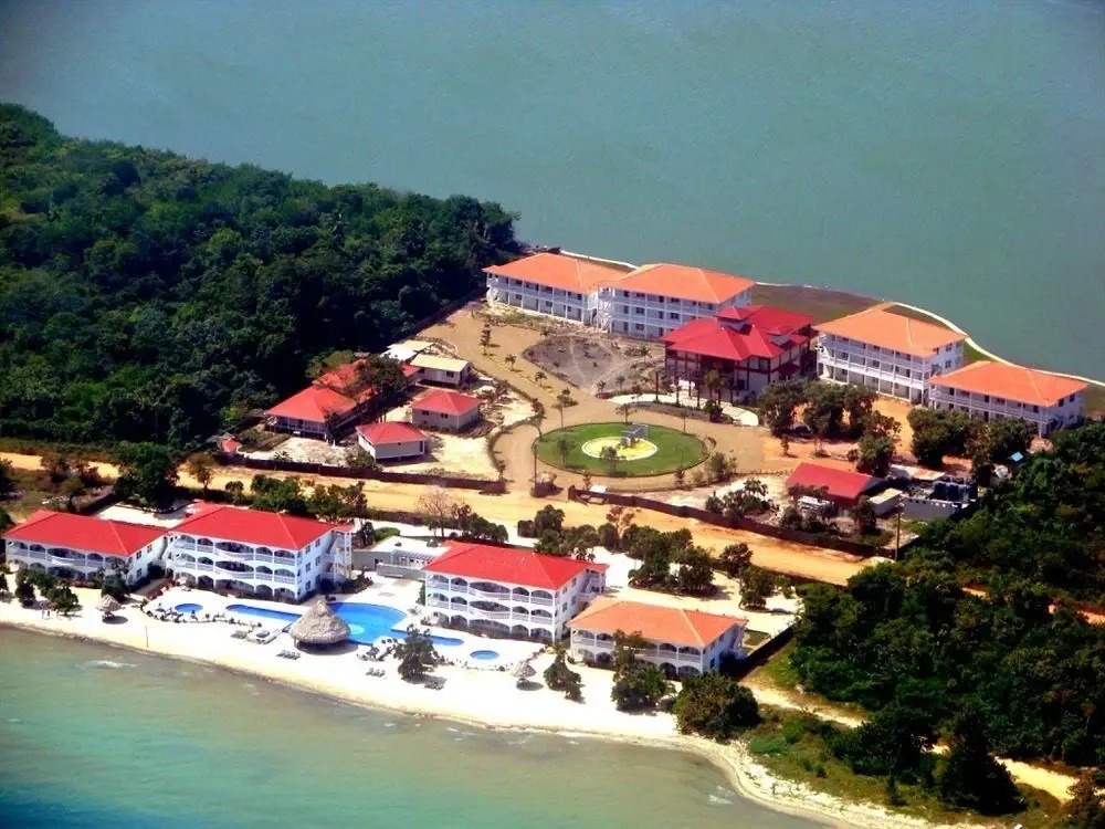 Bellamaya Resort