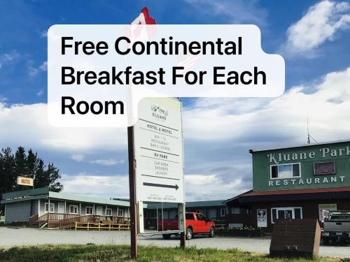 Kluane Park Inn
