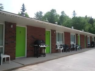 Algonquin Motel