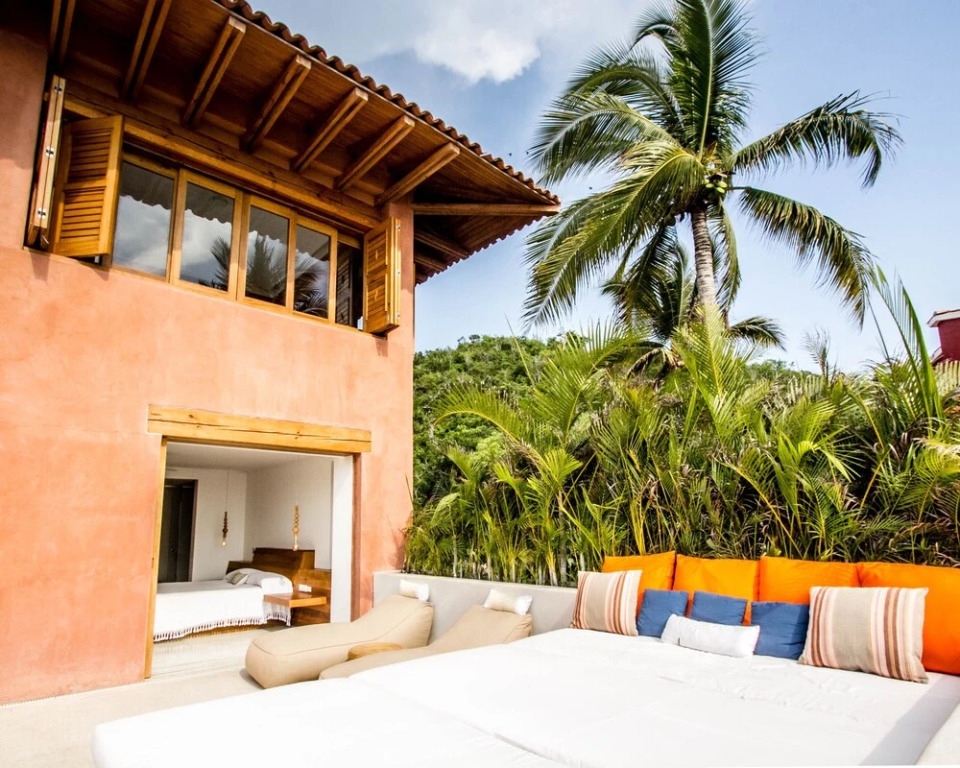 Careyes Beachfront Puerto Vallarta By Lockey