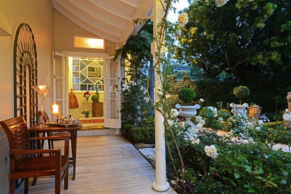 Cotter House Luxury Retreat