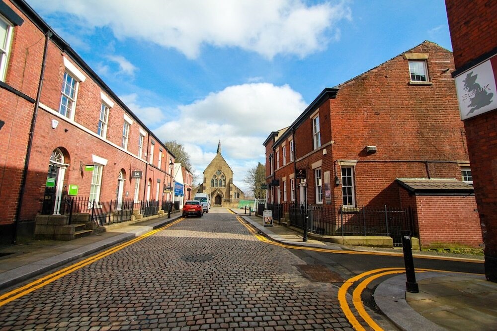 Central Bolton Accommodation