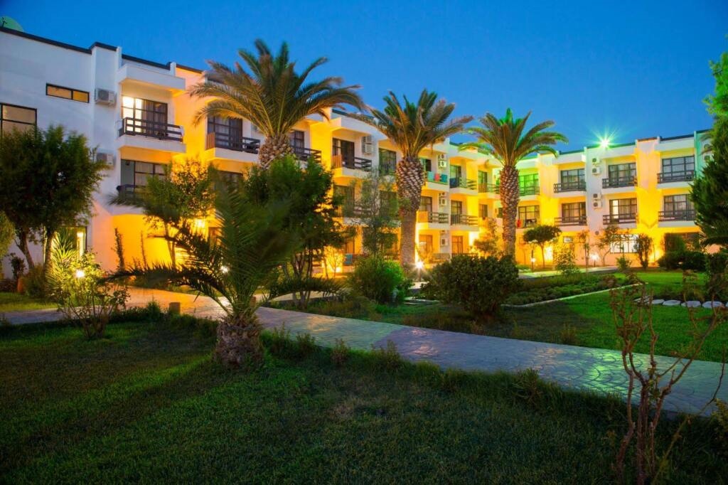 Corina Family Fun Club Hotel by Kispet Hm