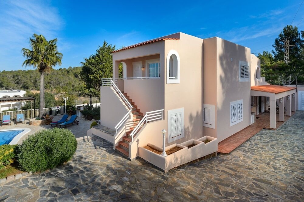 New! Villa Cas Puig
