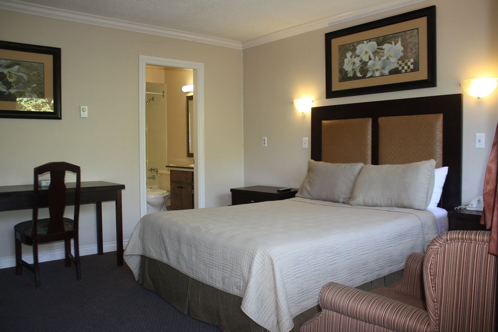 Coquitlam Sleepy Lodge