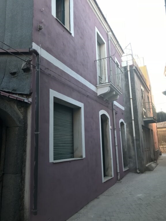 Casa Vacanze Etna Nord Wine House