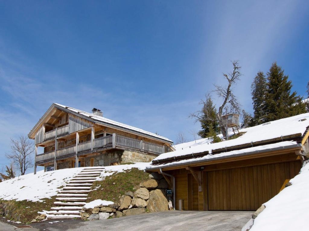 Chalet La Clusaz, 6 pièces, 12 personnes - FR-1-437-57