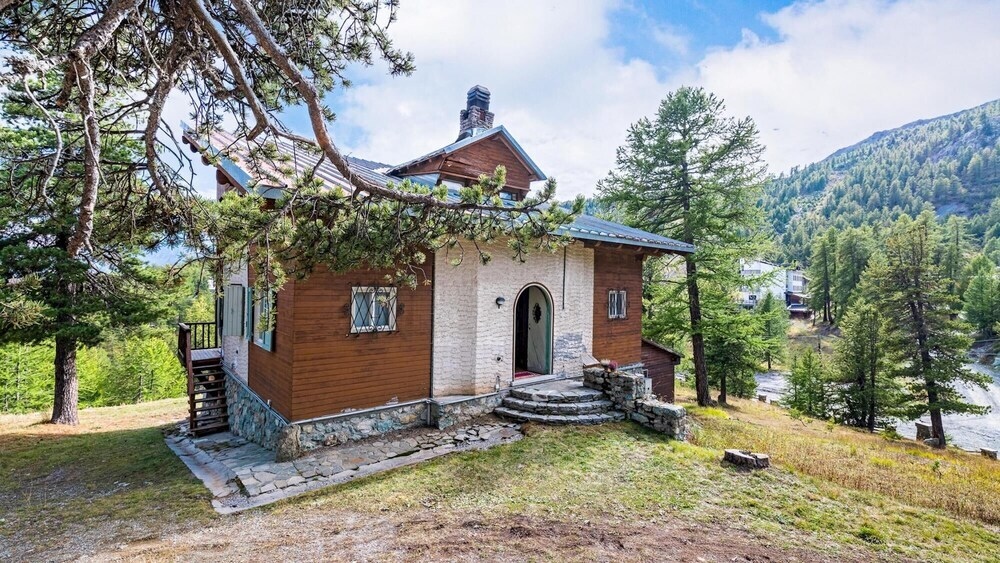 Chalet Monti Della Luna 7