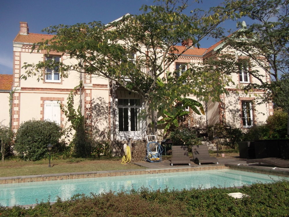 A la Villa d'Herbauges