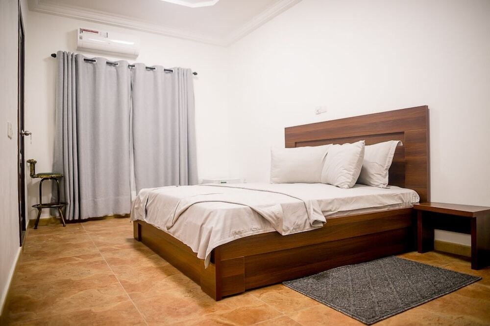 Bulls And Anchor Inn