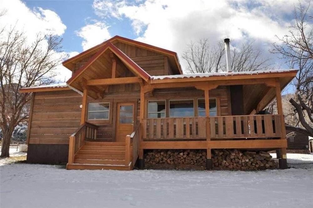 Pack Creek Orchard House By Redawning