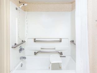 Days Inn & Suites By Wyndham Tucker/Northlake