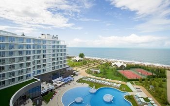 Radisson Collection Paradise