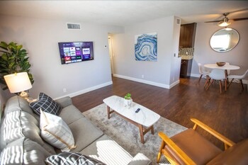 Brief Homes - The Victor 2 Bedroom Apartment#1