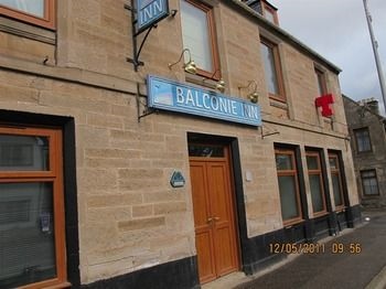 Balconie Inn