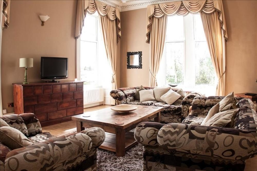 Diamond - Walker House