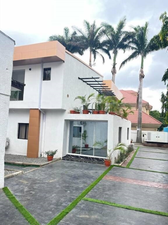 Austra Luxury Residence