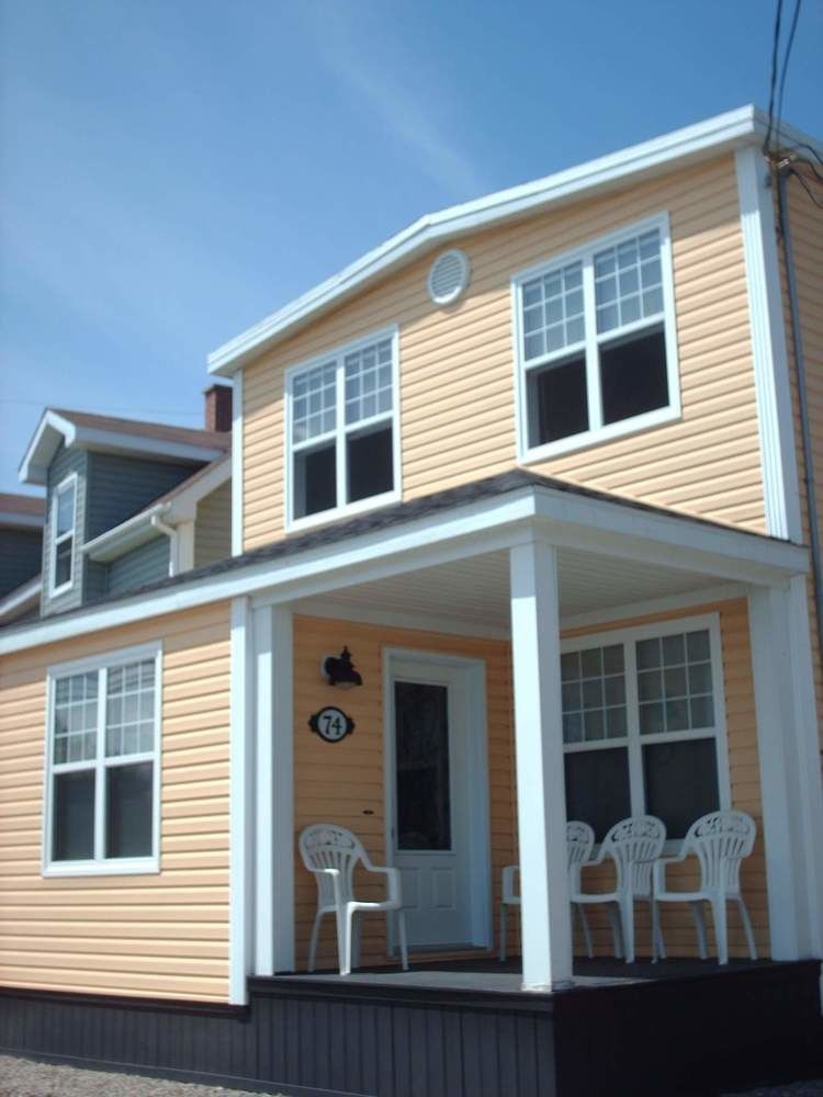 Eddie James Harbour Cottage