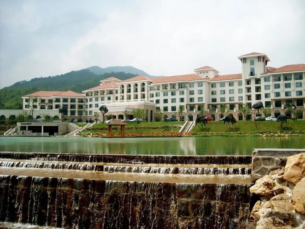 Bamboo International Convention Hotel