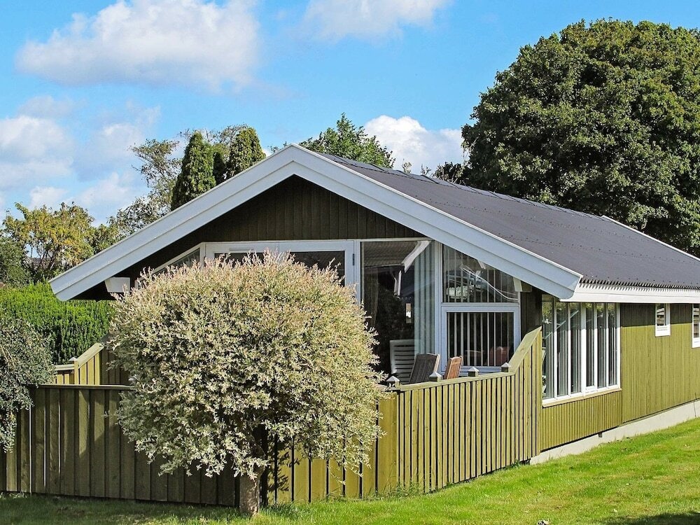 Comfortable Holiday Home In Zealand Near Sea