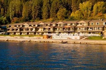 Casa Loma Lakeshore Resort