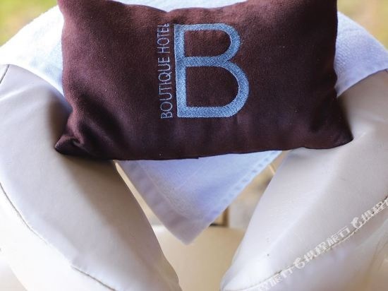 B Boutique Hotel