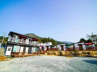 Cheongsando Sunset Pension