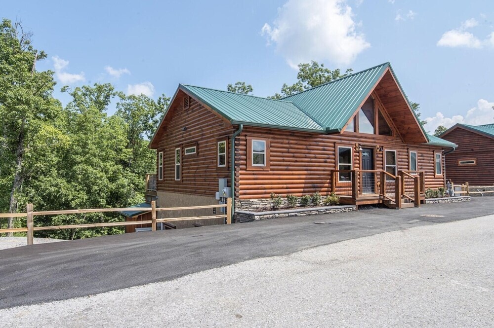 Eagle Falls By Eagles Ridge Resort