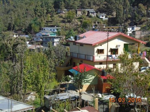 Dhamot Homestay