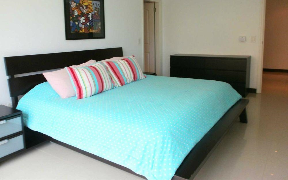 Supreme View Two-Bedroom Condo - Pri 8494