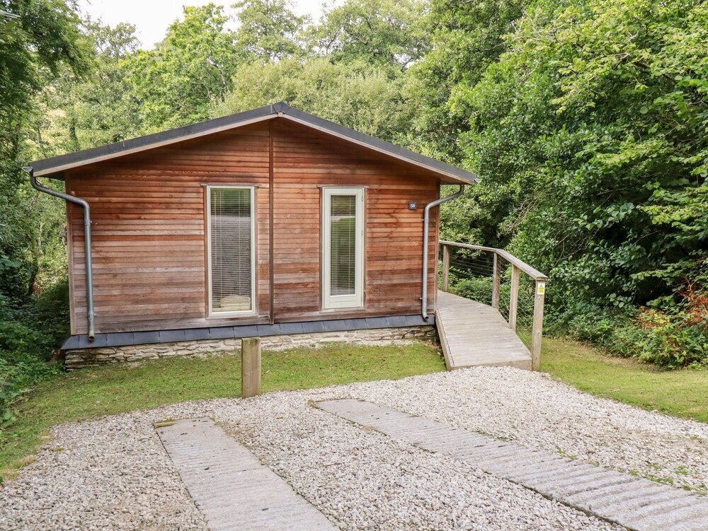 8 Stonerush Valley, Looe