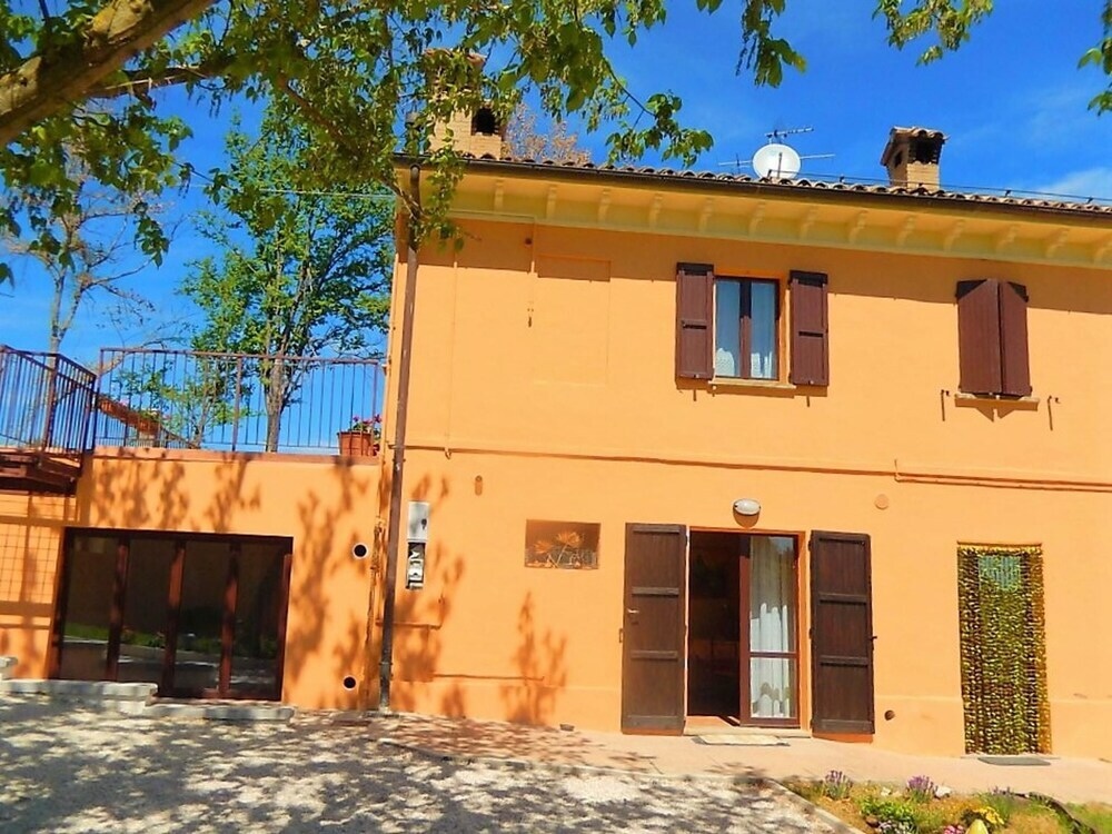 Apartment With 2 Bedrooms In Mondavio, With Wonderful Mountain View, P