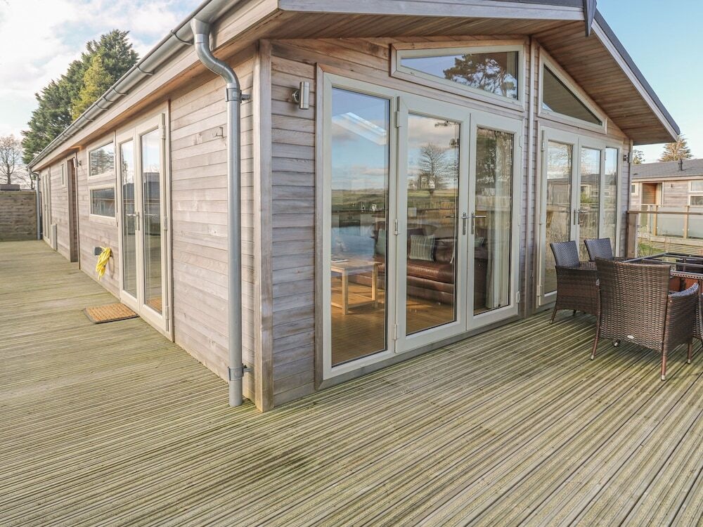 15 Faraway Fields, Liskeard