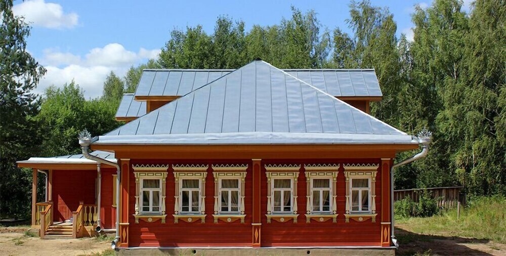 Eco-dacha Hidden Plyos