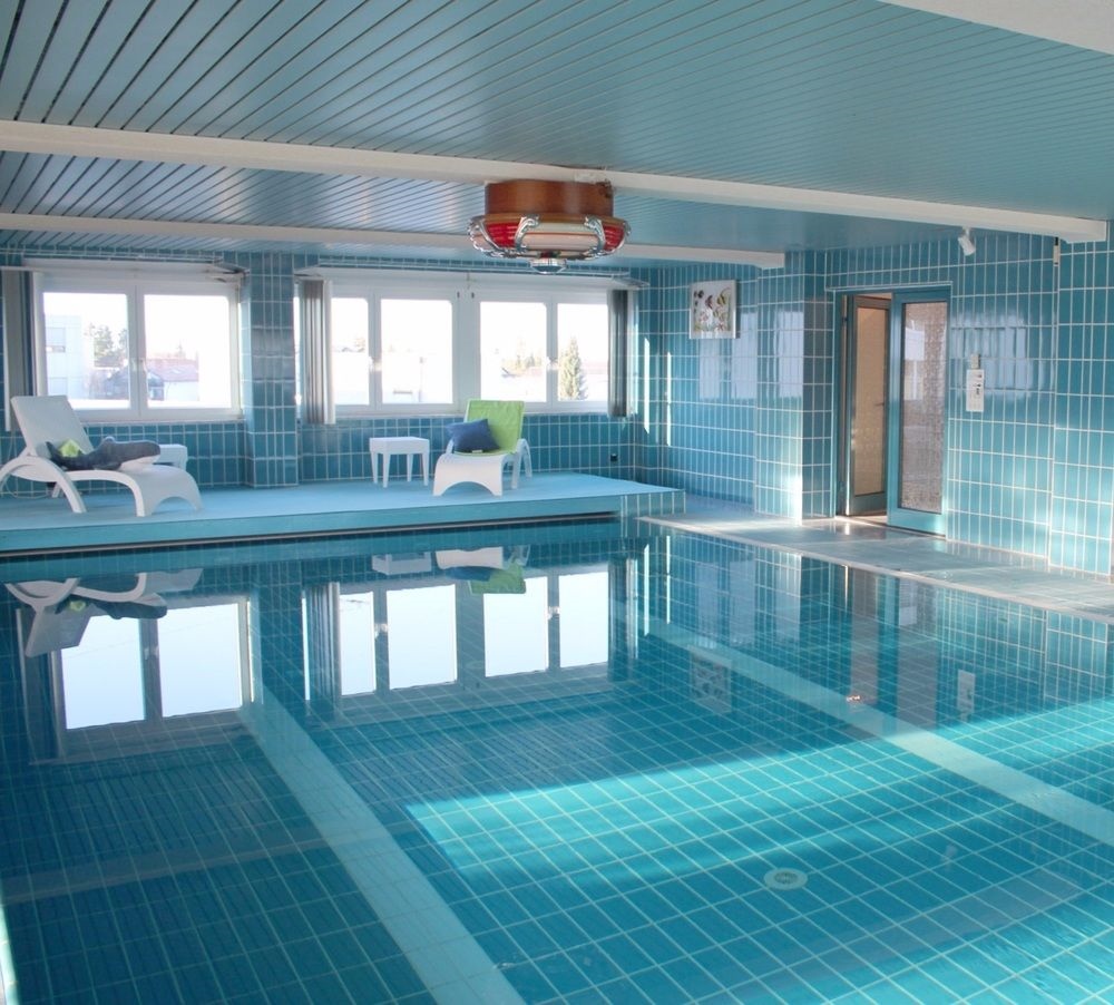 Apartment With 2 Bedrooms In Sauerlach, With Indoor Pool, Enclosed Gar