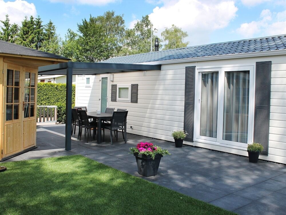 Chalet Retreat Near Forest