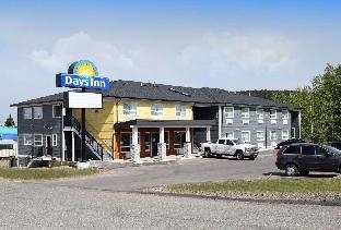 Days Inn By Wyndham 100 Mile House