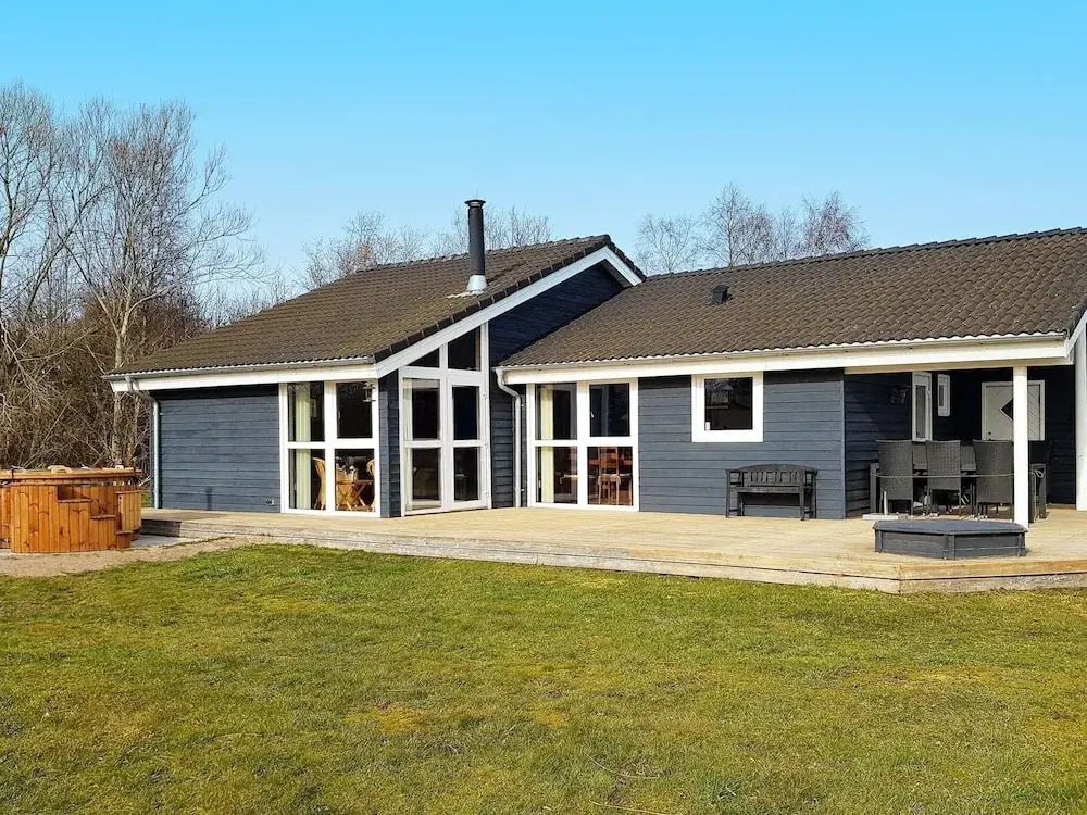 8 Person Holiday Home In Strandby