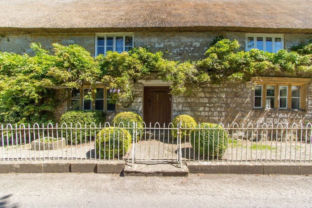 Atherstone Farmhouse