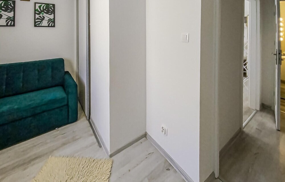 Awesome Apartment In Pruszcz Gdanski With 1 Bedrooms And Wifi