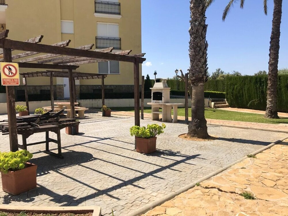 Apartment With 2 Bedrooms In San Jorge, With Wonderful Lake View, Pool Access, Enclosed Garden - 15 Km From The Beach