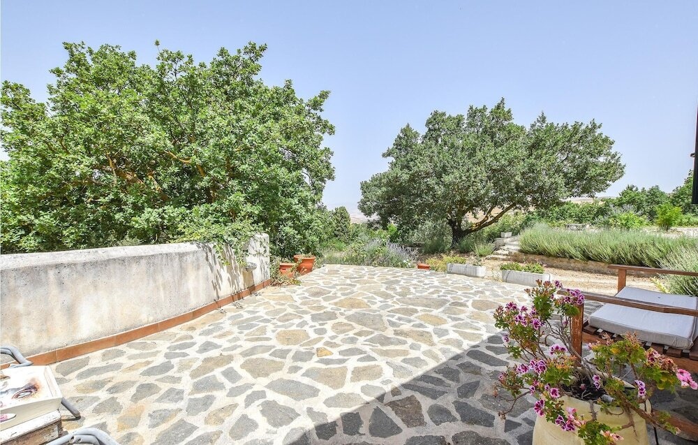Awesome Home In Corleone With Wifi And 2 Bedrooms
