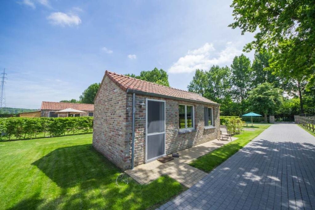 Den Briever-Damme Child Friendly